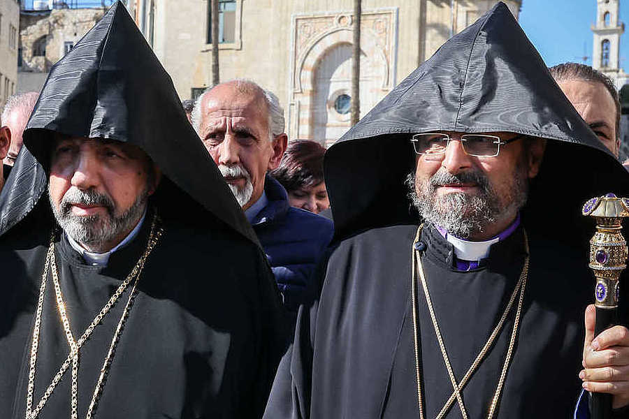 Heiliges Land: Armenische Christen feiern Weihnachten